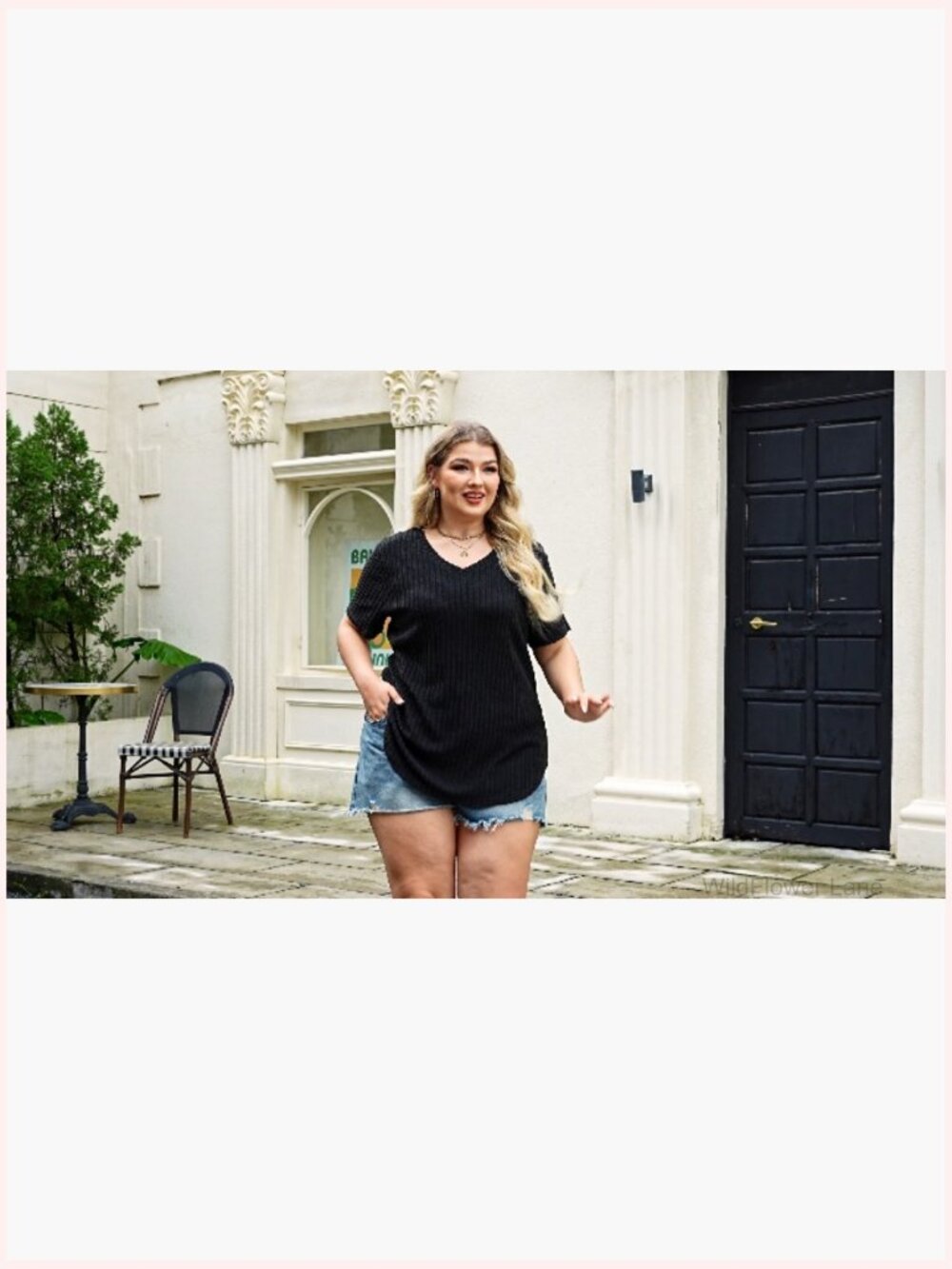 Plus Size V Neck Tunic Top Short Sleeve Lightweight Blouse for Women - Picture 6 of 7